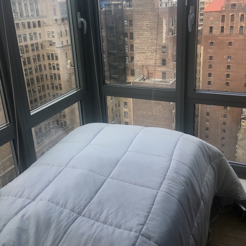 Twin XL White Comforter